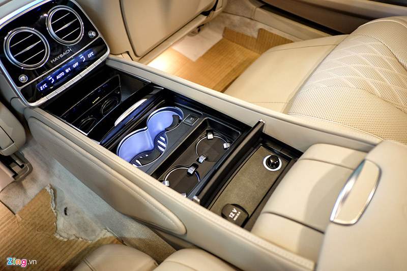 mercedes maybach s560