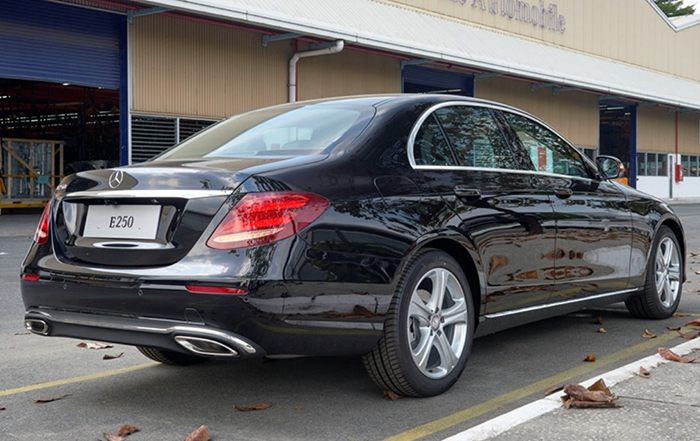 Đánh giá xe Mercedes E250