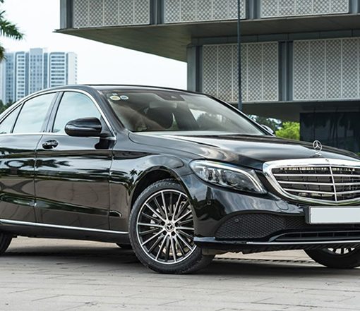 Mercedes C250 Exclusive: Đỉnh Cao Sang Trọng và Hiệu Suất Mạnh Mẽ