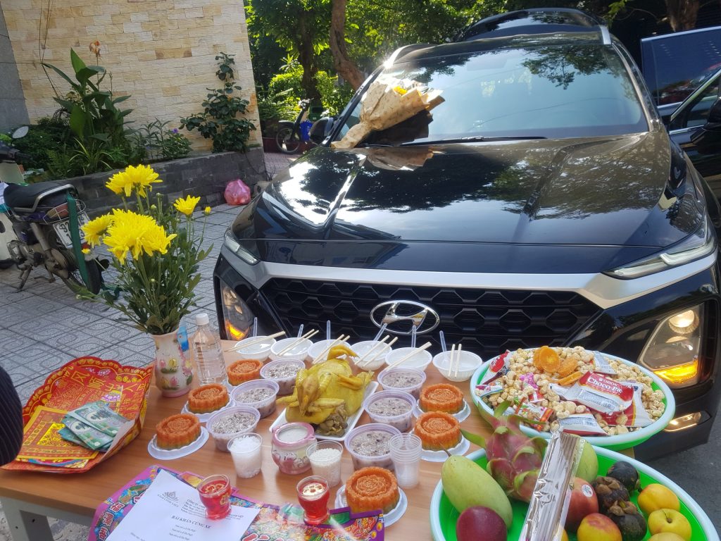 Văn Khấn Mua Xe Ô Tô Mới Hướng Dẫn Chi Tiết Từ A - Z